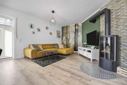 Wohnbereich mit Kamin - 