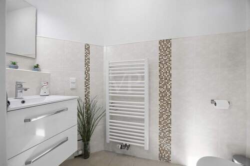 Gäste-WC im Erdgeschoss - 