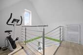 Flur und Treppe Spitzboden - 