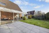 zweite Terrasse mit Garten - 