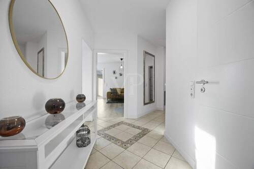 Flur und Eingangsbereich - 