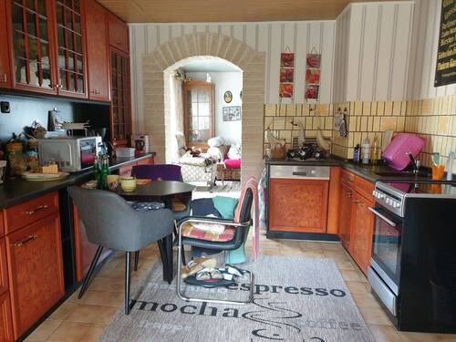 Küche mit Blick ins Esszimmer.jpg - 