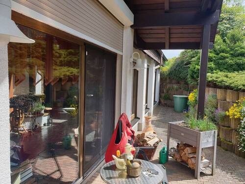 Terrasse mit Wintergarten.jpg - 