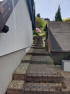 Aufgang in den Garten.jpg - 