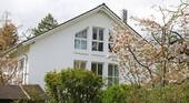 Bild 1 - Zwischen Pferdekoppeln und See - ein Zuhause in absoluter Ruhe