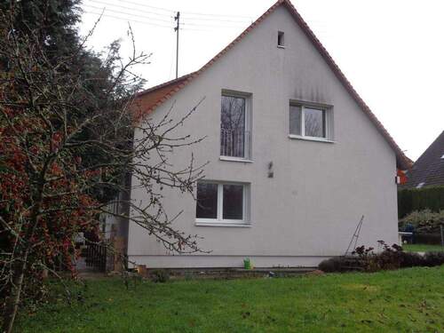 Hausansicht vom Garten - 