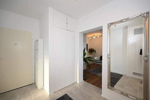 Praktischer Einbauschrank - 