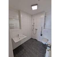 Moderne, barrierefreie 1-Zimmer-Wohnung mit Balkon in Nabburg - ideal für jedes Alter