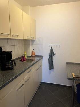 Pantry - Hier lassen sich Ideen umsetzen - Ihre neue Büroeinheit mit Lager und Pantryküche