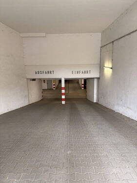 Tiefgarage - 