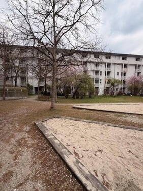 Innenhof - 1 Zimmer Etagenwohnung in München