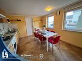Gemeinschaftsküche - 1 Zimmer Mehrfamilienhaus, Wohnhaus zum Kaufen in Rogätz