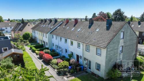 Luftbild - 5 Zimmer Reihenmittelhaus in Pirmasens