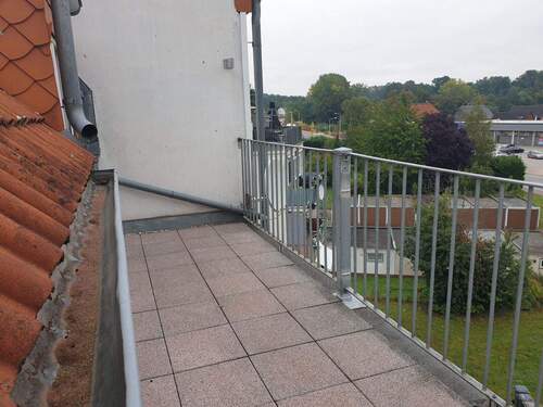 Dachterrasse - Wohnen über den Dächern Zwickaus mit großem Balkon