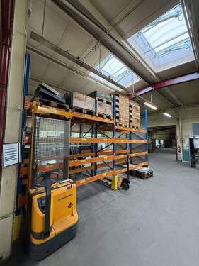 Halle mittlerer Teil - Halle in Berlin