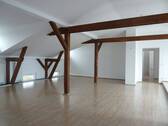Wohnen und Essen - 4 Zimmer Etagenwohnung zur Miete in Groß-Umstadt