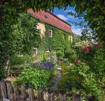 Denkmalgeschütztes Wohnhaus aus dem 18. Jahrhundert, ehemaliges Mühlengebäude in idyllischem Garten - Wegscheid Steinmühl