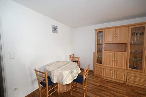 Essplatz - 2 Zimmer Etagenwohnung in Neumarkt