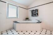 Eckbadewanne (DG) - 