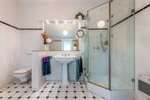 Dusche (DG) - 