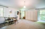 Zimmer 2 (DG) - 