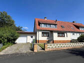 Bild1 - Viel Platz für Ihre Familie! Einfamilienhaus mit großem Grundstück in Immenhausen