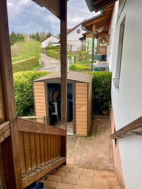 Zugang Haus - 3 Zimmer Einfamilienhaus zum Kaufen in Breitenbrunn