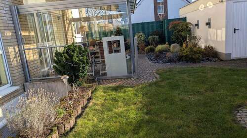 Garten - Einfamilienhaus mit 157,00 m&sup2; in Langenfeld (Rheinland) zum Kaufen