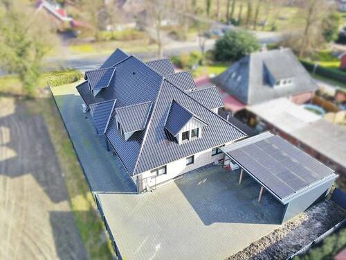 Außenansicht - 9 Zimmer Mehrfamilienhaus, Wohnhaus in Ostrhauderfehn / Idafehn