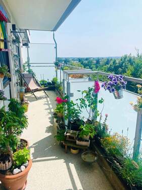 Balkonimpressionen - Etagenwohnung mit 75,00 m&sup2; in Straubing zum Kaufen