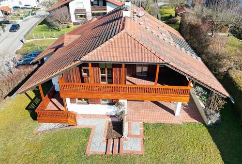 Bild 2 - 6 Zimmer Einfamilienhaus zum Kaufen in Gangkofen