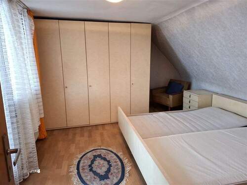 Schlafzimmer Dachgeschoß - 