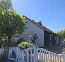 4-Zimmer-Einfamilienhaus mit Vollkeller & Garage - Jork Estebrügge