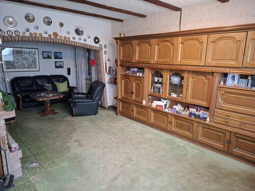 Wohn-/Esszimmer - 