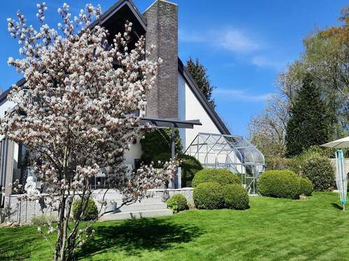 Gartenansicht - 6 Zimmer Einfamilienhaus zum Kaufen in Steinburg