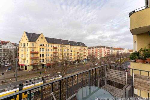 Balkon 1 - Etagenwohnung mit 94,60 m&sup2; in Berlin zum Kaufen