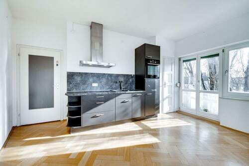 Wohnkueche - 2 Zimmer Etagenwohnung zum Kaufen in München