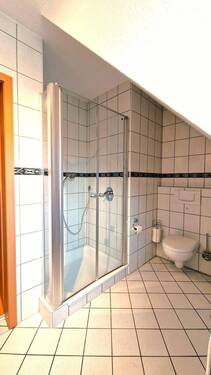 Dusche im Bad - 