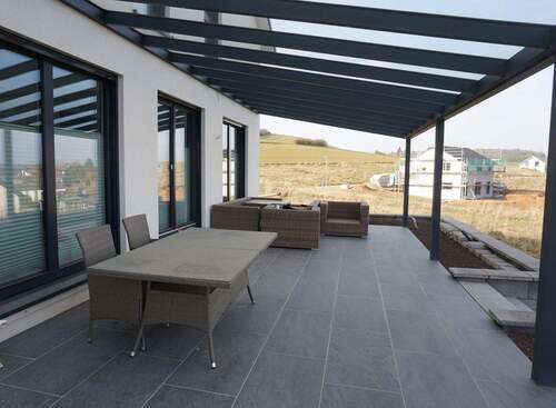 Sehr große Terrasse.JPG - 