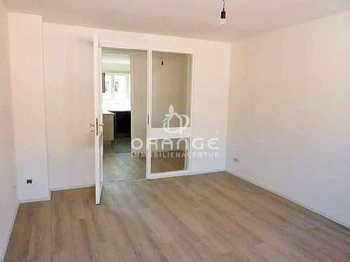 Zimmer im Objekt Nr. 1 - Mehrfamilienhaus, Wohnhaus mit 2,27 m&sup2; in Nürnberg zum Kaufen