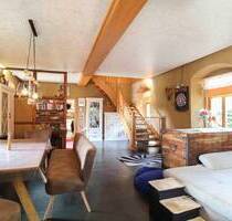 Wohnträume leben: Gehobenes Einfamilienhaus mit Garten, Spa-Bereich und Garage in Sömmerda-Frohndorf