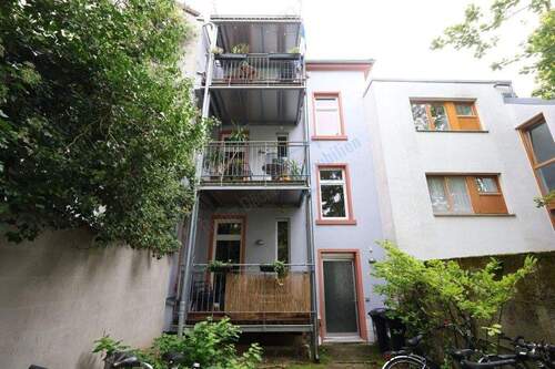 ANSICHT HINTERHOF - ... Unikat im Martinsviertel ...RESERVIERT