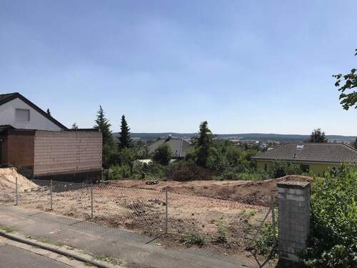 Bild 3 - Grundstück in Adelsdorf