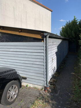 Fahrradabstellhaus aussen - 