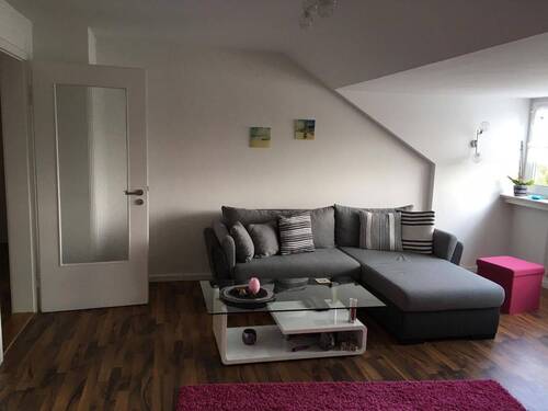 d6145213-d0ab-44ec-b186-8fc83531edd3.JPG - Tolle 3 Zimmer Wohnung, 2 Stellplätze, Keller, Garten