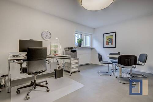 Wohn/Schlafzimmer UG - 