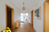 Hausflur - 6 Zimmer Einfamilienhaus zum Kaufen in Odenthal