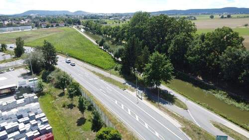 Frequentierte Straße - Gewerbeobjekt (Büro, Produktion, Verkauf) zur Miete in Neumarkt