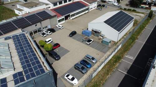 Innenhof für Parken - Gewerbeobjekt (Büro, Produktion, Verkauf) in Neumarkt