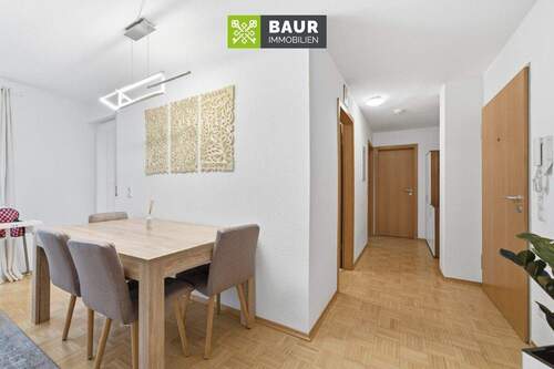 Flur - Etagenwohnung mit 54,00 m&sup2; in Ravensburg zum Kaufen